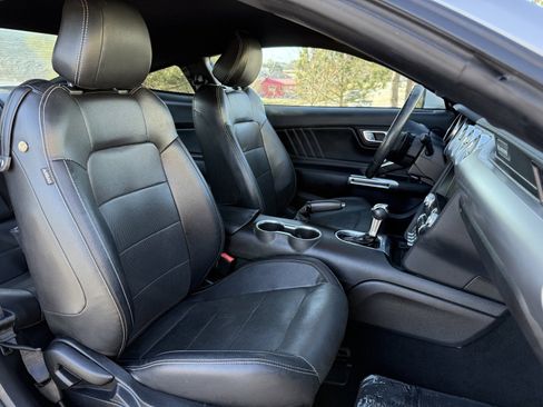 Used 2019 Ford Mustang Premium image 35