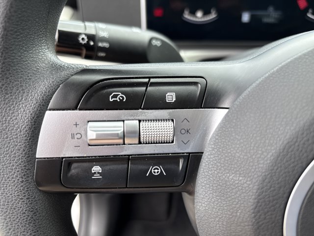 Used 2025 Hyundai Tucson SEL FWD image 21