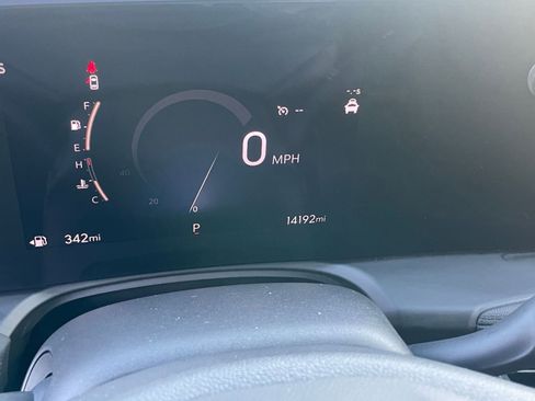 Used 2025 Buick Encore GX Preferred image 34