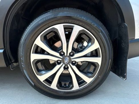 Used 2022 Subaru Forester Limited w/ Popular Package #3 AWD/4WD image 9