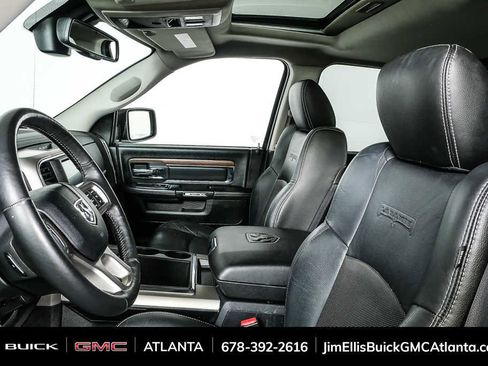 Used 2014 RAM 1500 Laramie w/ Convenience Group image 5