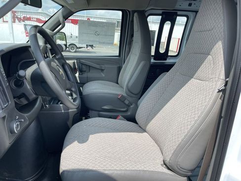 New 2025 Chevrolet Express 3500 Extended w/ Driver Convenience Package RWD image 7