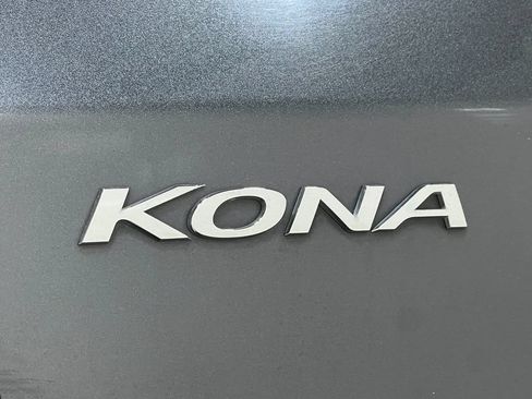 Used 2018 Hyundai Kona SEL FWD image 39