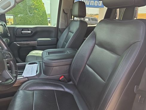 Used 2020 Chevrolet Silverado 1500 LTZ AWD/4WD image 13