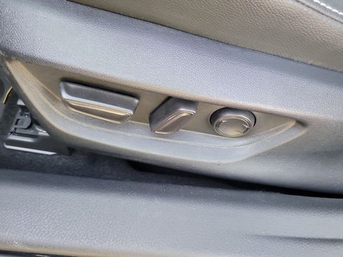 Certified 2025 Toyota Camry SE image 20