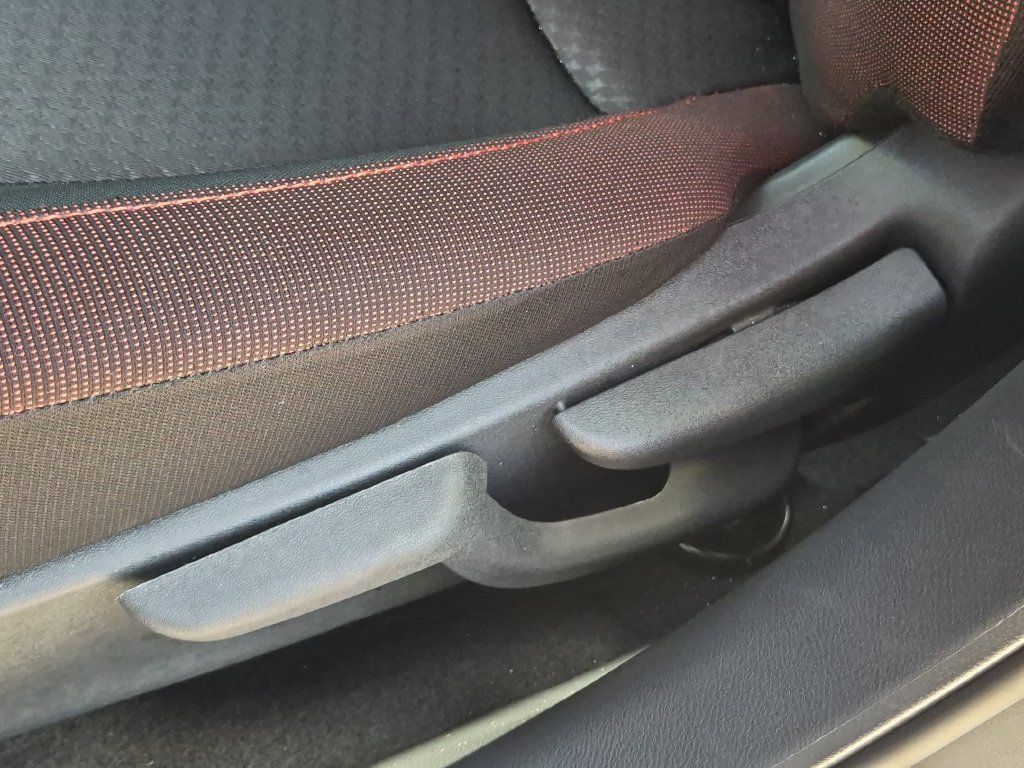 Certified 2025 Nissan Versa SR w/ Trunk Package FWD image 16