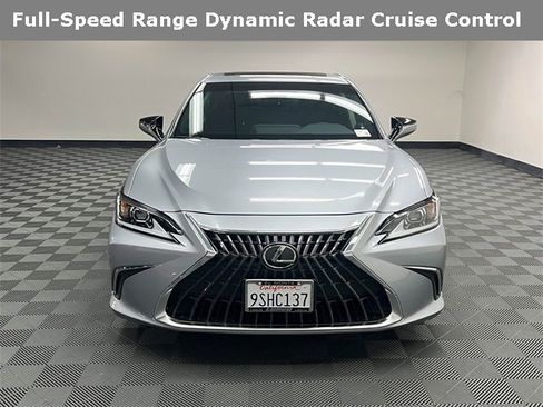 Certified 2025 Lexus ES 350 image 3