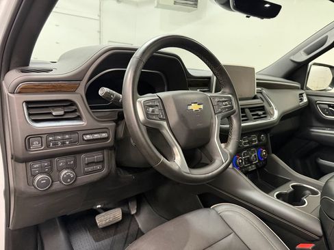 Used 2023 Chevrolet Tahoe Premier AWD/4WD image 4