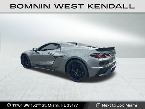 Used 2023 Chevrolet Corvette Z06 image 3