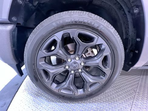 Used 2022 RAM 1500 Limited w/ Night Edition AWD/4WD image 10