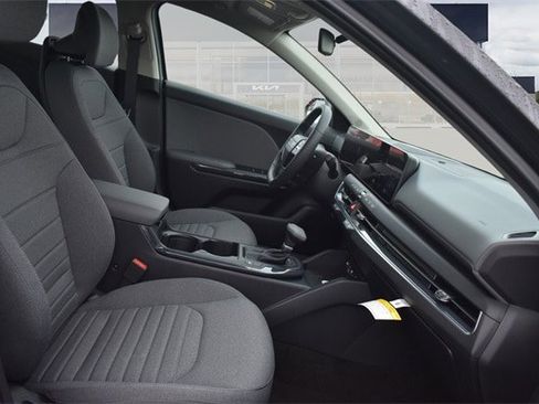 New 2025 Kia K4 EX image 12