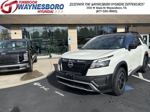 Used 2024 Nissan Pathfinder Rock Creek image 1