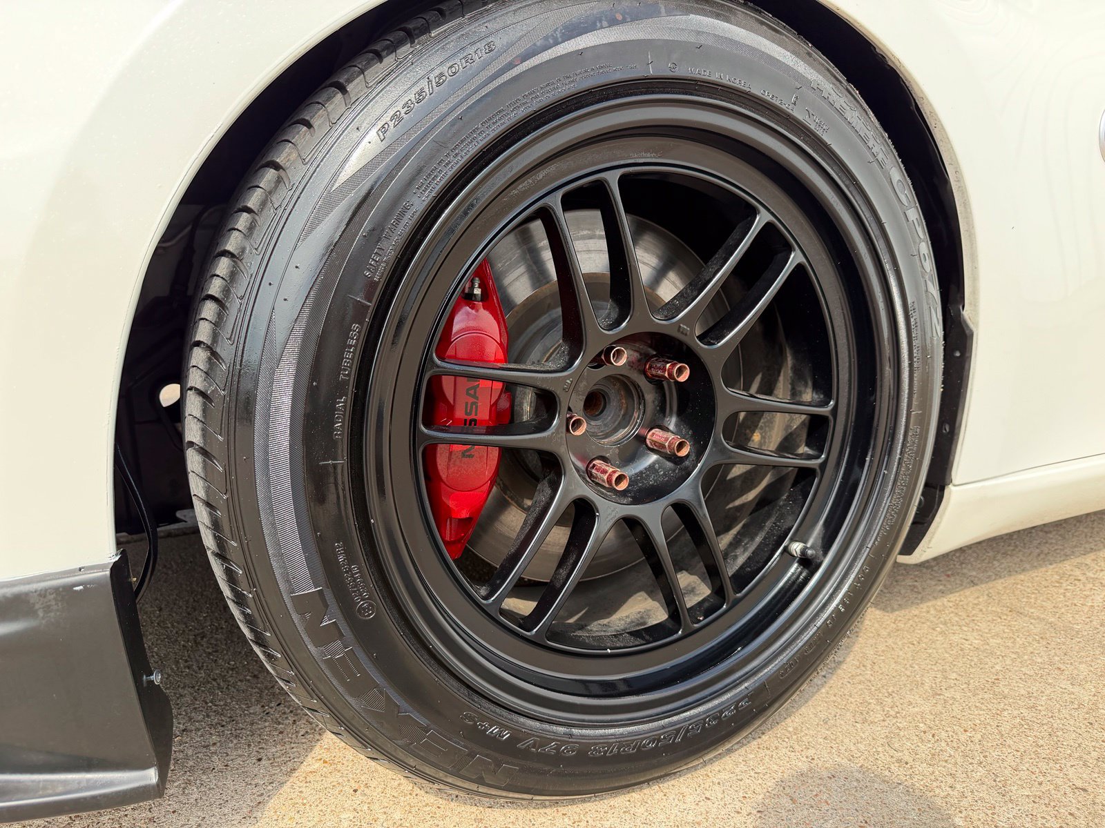 Used 2019 Nissan 370Z Coupe RWD image 40