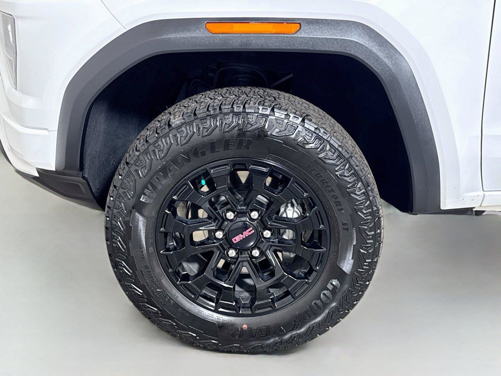 Certified 2026 GMC Canyon Elevation w/ Convenience Package AWD/4WD image 28
