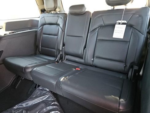 New 2025 Lincoln Navigator Reserve w/ Jet Appearance Package image 27