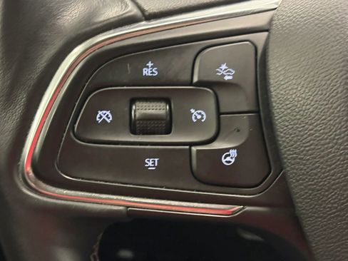 Used 2023 Buick Encore GX Essence w/ Experience Buick Package FWD image 46