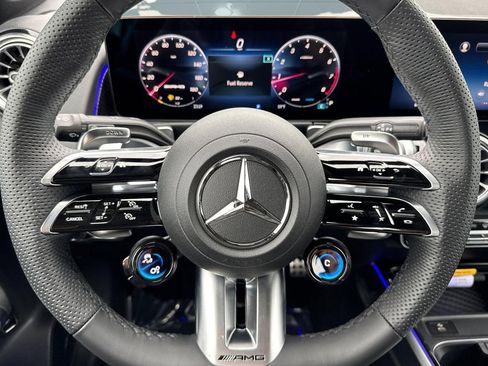 New 2026 Mercedes-Benz GLB 35 AMG 4MATIC image 16
