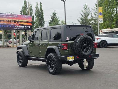 Used 2021 Jeep Wrangler Unlimited Sport AWD/4WD image 4