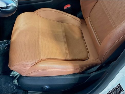 Certified 2023 Mercedes-Benz C 300 4MATIC Sedan image 19