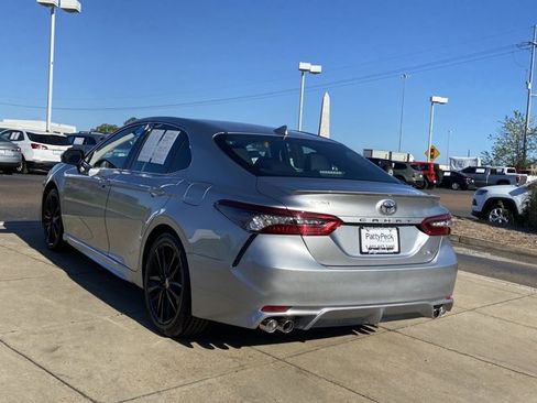 Used 2024 Toyota Camry XSE image 9