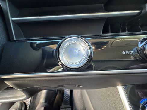 Used 2026 Genesis GV70 2.5T image 30