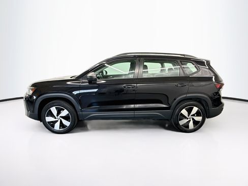 Used 2025 Volkswagen Taos S AWD/4WD image 4