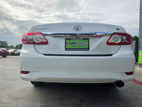 Used 2011 Toyota Corolla LE FWD image 16