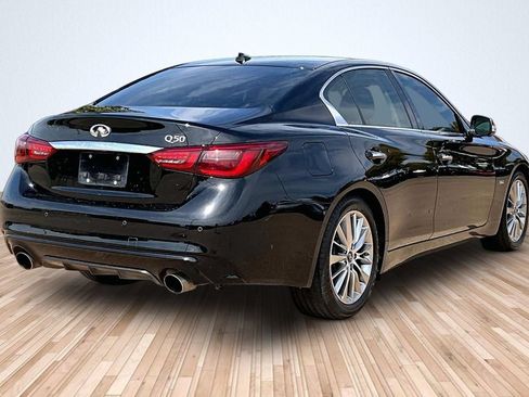 Used 2018 INFINITI Q50 Luxe w/ Sensory Package (Luxe) RWD image 2