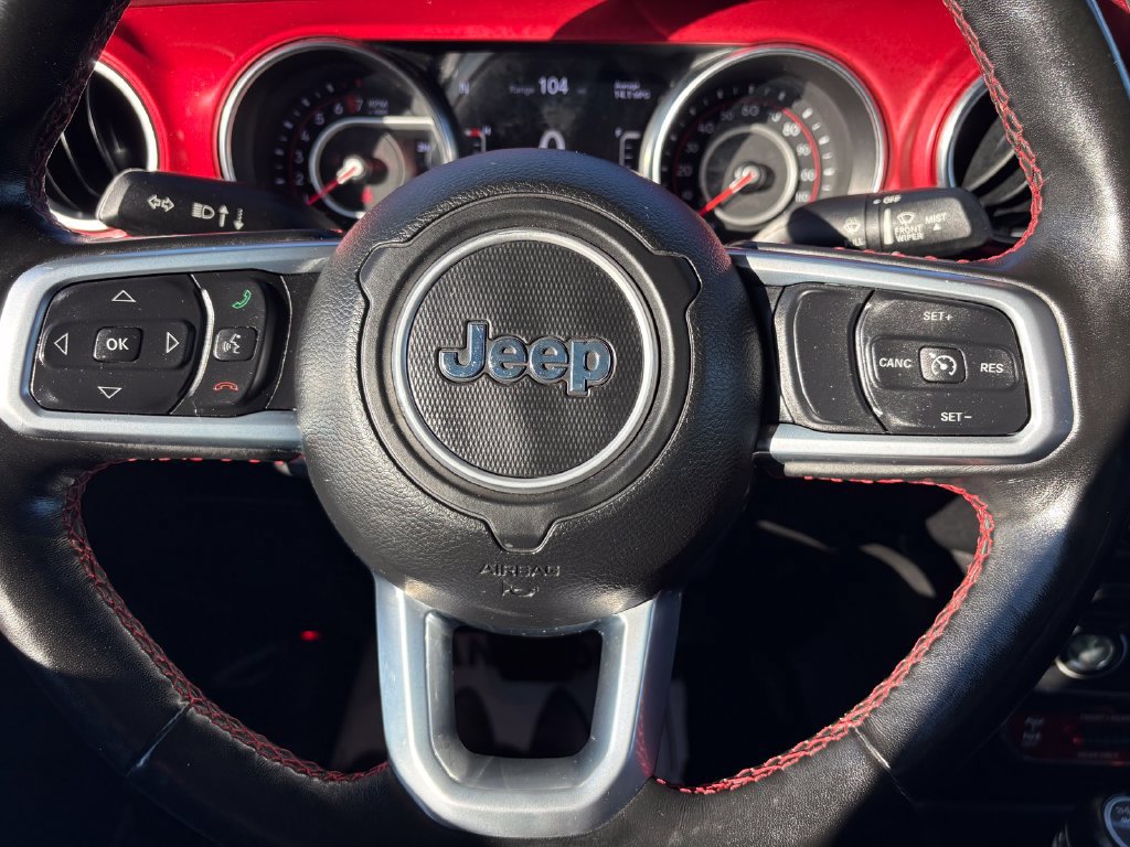 Used 2021 Jeep Gladiator Rubicon AWD/4WD image 17