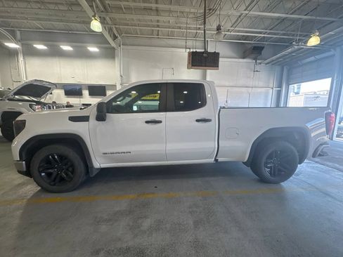 Used 2022 GMC Sierra 1500 Pro w/ Pro Value Package AWD/4WD image 12