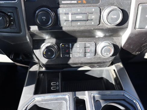 Used 2020 Ford F150 XLT w/ Equipment Group 302A Luxury image 16