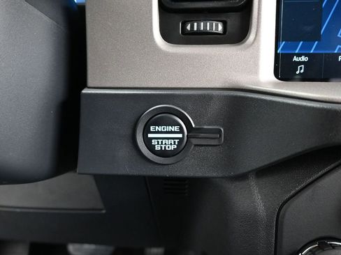 New 2025 Ford Bronco Outer Banks image 16