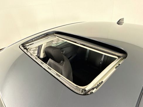 Used 2023 Honda Accord EX image 42