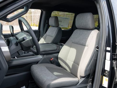 New 2026 Ford F150 XLT w/ Equipment Group 302A MID image 15