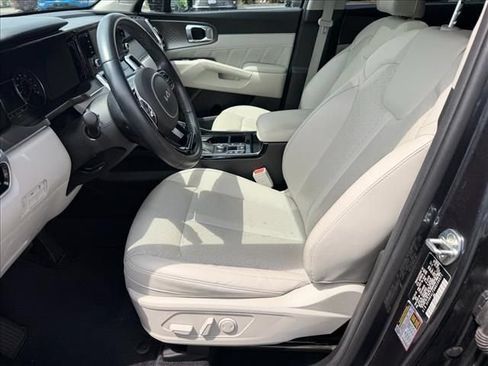Used 2022 Kia Sorento SX FWD image 10
