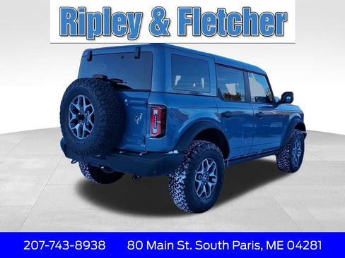 Used 2025 Ford Bronco Badlands image 5