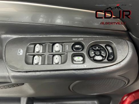 Used 2005 Dodge Ram 1500 Truck 2WD Quad Cab image 15