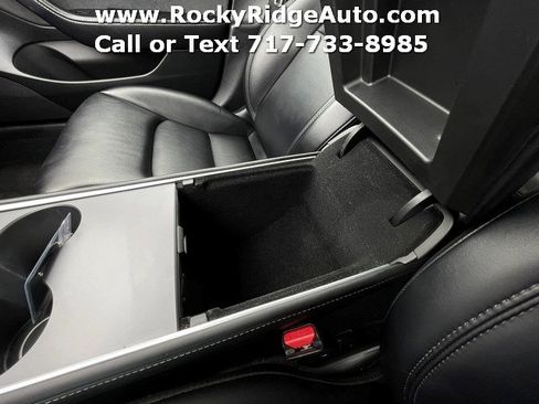 Used 2023 Tesla Model 3 Standard Range image 22