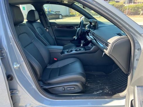 Used 2025 Honda Civic Sport Touring image 13