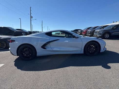 Used 2023 Chevrolet Corvette Stingray Preferred Cpe w/ Z51 Performance Package image 2