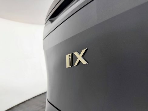 Used 2023 BMW iX xDrive50 w/ Sport Package image 12