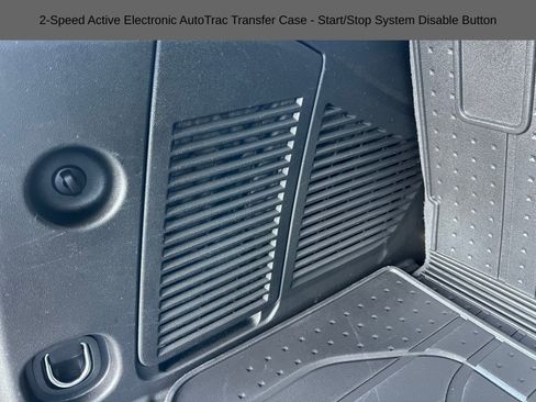 Used 2022 Chevrolet Tahoe Z71 w/ Luxury Package image 23