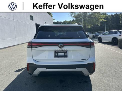 New 2026 Volkswagen Tiguan SE AWD/4WD image 4