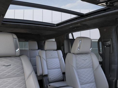 New 2026 Cadillac Escalade Platinum Sport w/ LPO, ONYX Package AWD/4WD image 24