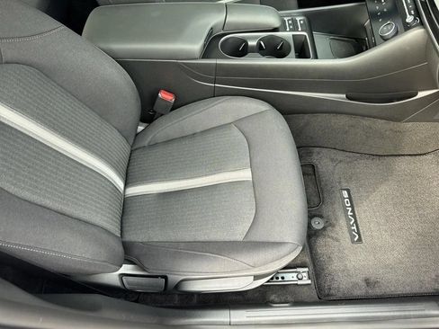 Certified 2025 Hyundai Sonata SEL FWD image 15