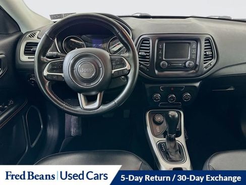 Used 2018 Jeep Compass Latitude AWD/4WD image 28