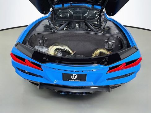 Used 2025 Chevrolet Corvette Z06 RWD image 24