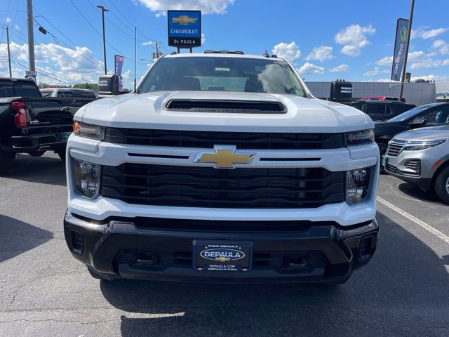 New 2026 Chevrolet Silverado 2500 Custom w/ Custom Convenience Package AWD/4WD image 4