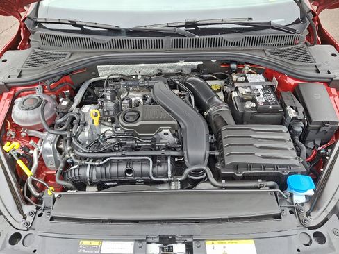 Used 2024 Volkswagen Jetta SEL image 29