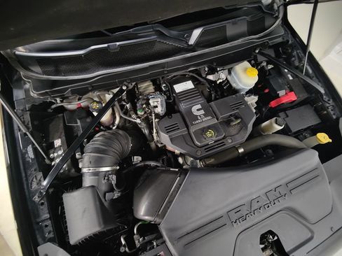 Used 2021 RAM 3500 Limited image 4